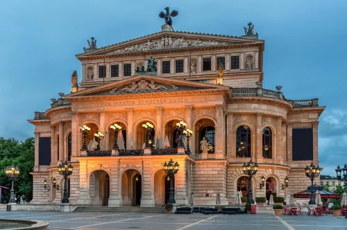 Metropolitan Hotel by Flemings In der Nähe des Hotels Photos