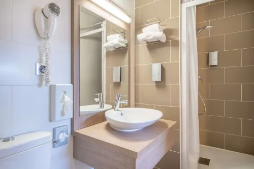 Comfort Hotel Linas - Montlhery Photos