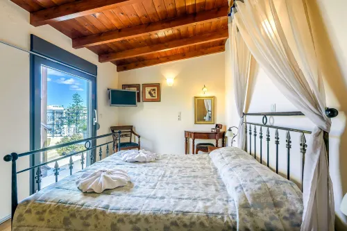 Belmondo Hotel Rooms Photos