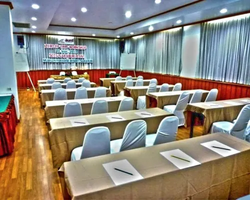The Victory Residences Bangkok Geschäftseinrichtungen Photos