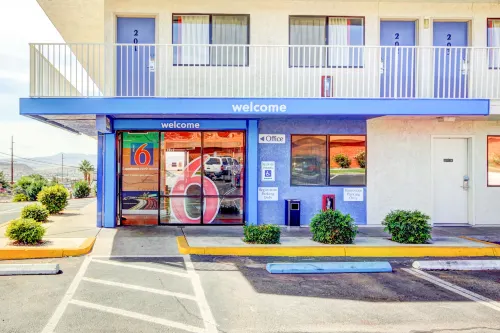 Motel 6 Saint George, UT Exterior Photos