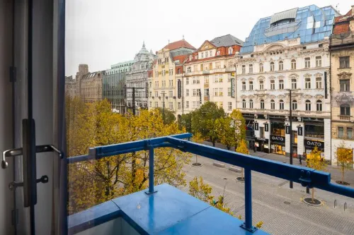 EA Hotel Julis Hotellin lähellä Photos