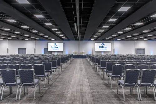 Hilton Geneva Hotel and Conference Centre Business Photos