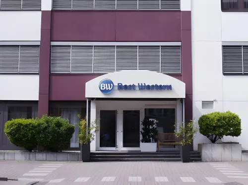 Best Western Comfort Business Hotel Düsseldorf-Neuss Außen Photos
