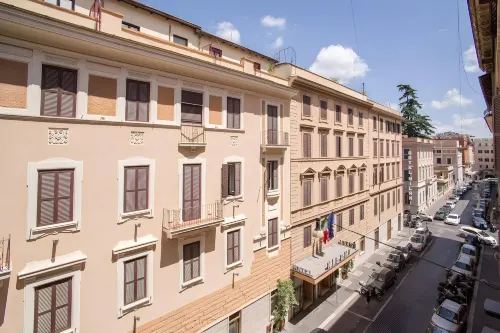 Hotel Milani بالقرب من الفندق Photos