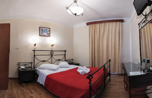 Cecil Hotel Rooms Photos