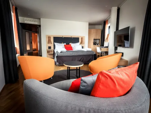 Clarion Hotel the Edge Photos