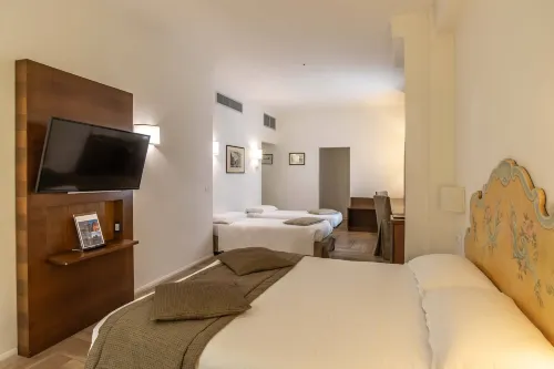 Hotel Machiavelli Palace Photos