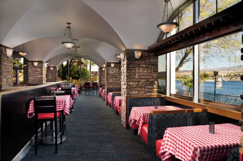 Aquarius Casino Resort Restauration Photos