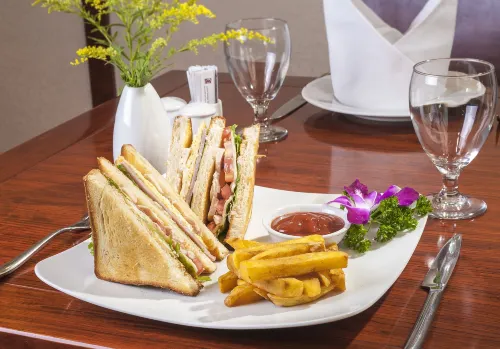 Conifer Boutique Hotel Dining Photos