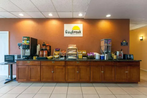 Days Inn by Wyndham Oklahoma City Fairground Ristorazione Photos