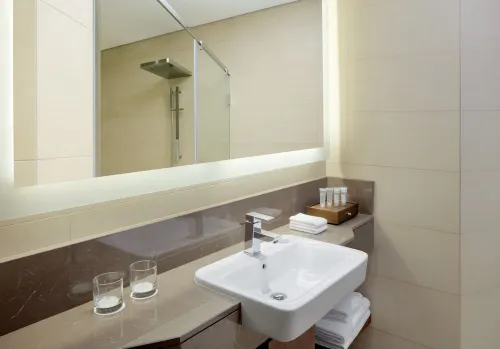 Crowne Plaza Muscat OCEC Chambres Photos