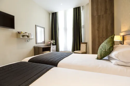 Kensington Gardens Hotel Photos