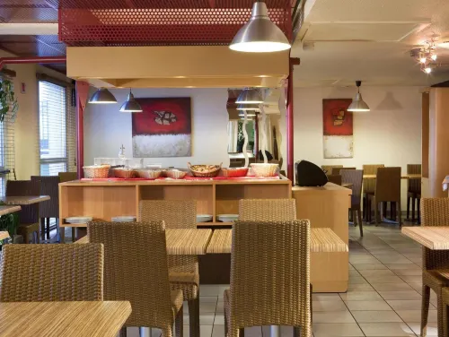 Ibis Budget Chilly-Mazarin les Champarts Restauration Photos