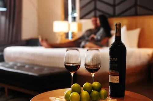 Grand Sunrise Boutique Hotel Restauration Photos