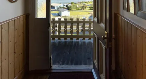 Stanley Hotel & Apartments بالقرب من الفندق Photos