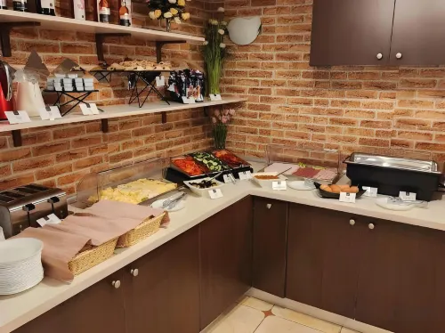 Elizeu Hotel Dining Photos