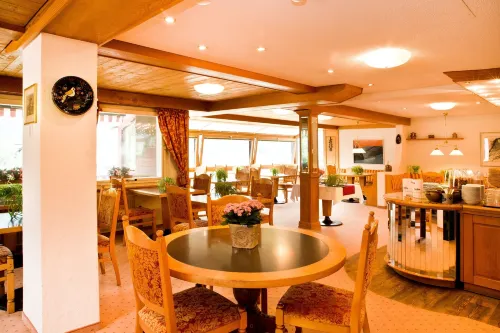 Hotel Caprice - Grindelwald Dining Photos