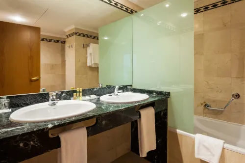 Exe Cristal Palace Rooms Photos
