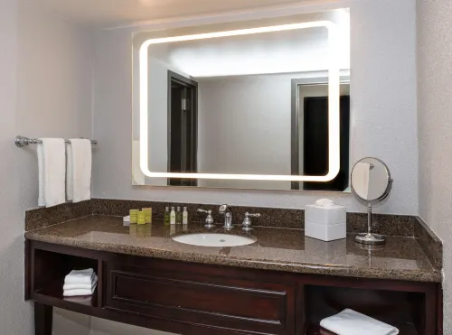 DoubleTree by Hilton Newark Penn Station Chambres Photos