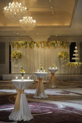 Lebua at State Tower Business Facilities Photos