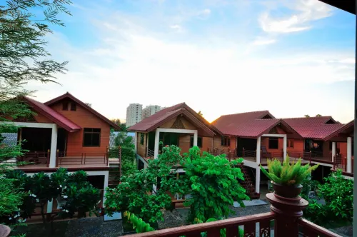 Avila Resort Pattaya Рядом с отелем Photos