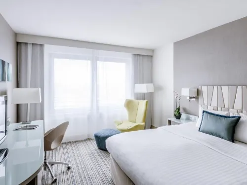Courtyard by Marriott Munich City Center Rooms Photos