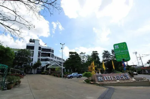Beverly Hill Park Hotel Near Hotel Photos