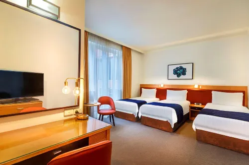 Best Western Plus Travel Inn Hotel Photos