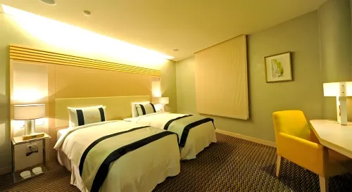 New California Hotel Photos