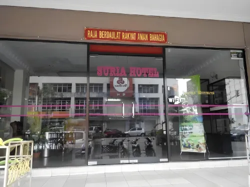 Suria Hotel Kota Bharu Camere Photos