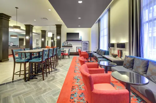 Hampton Inn & Suites Roanoke Downtown Public Areas Photos
