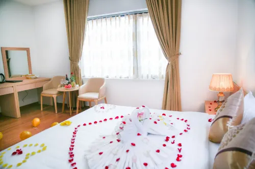 Khách sạn Long Anh Photos
