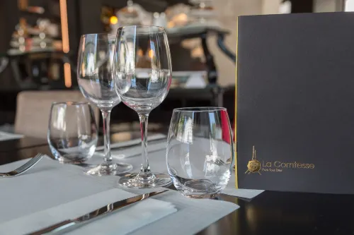 Hotel La Comtesse Tour Eiffel Dining Photos