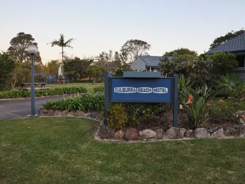 Culburra Beach Motel Exterior Photos