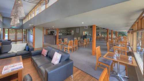 Stewarts Bay Lodge Dining Photos