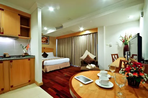 Admiral Suites Bangkok Photos