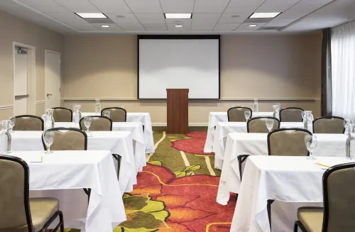 Hilton Garden Inn Irvine East/Lake Forest Business Photos