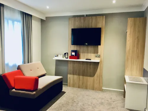 Holiday Inn Express London - Victoria Chambres Photos