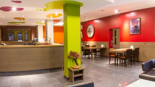 Wellness Apart Hotel Restauration Photos