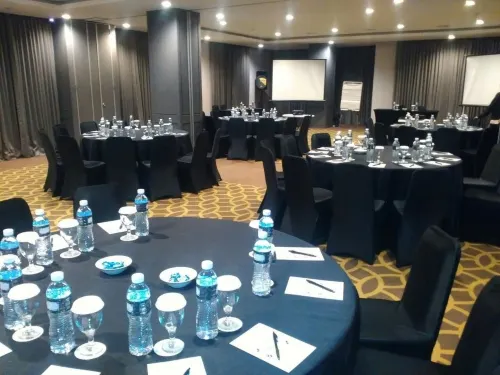Hotel Rivoli Jakarta Fasilitas Bisnis Photos