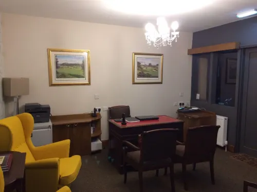 Crosshill House Featured Photos