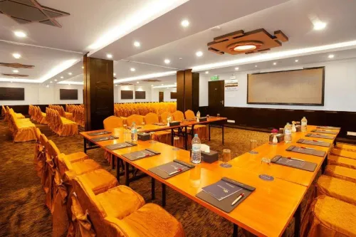 Hotel Sarowar Business Facilities Photos