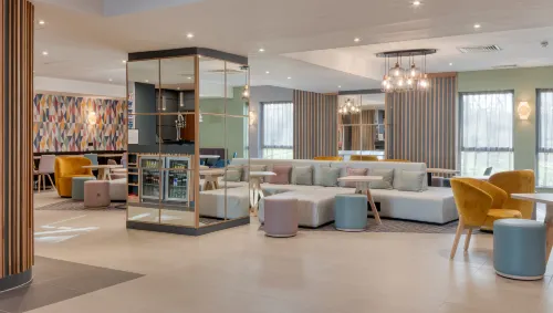 Hampton by Hilton Corby/Kettering Öffentliche Flächen Photos