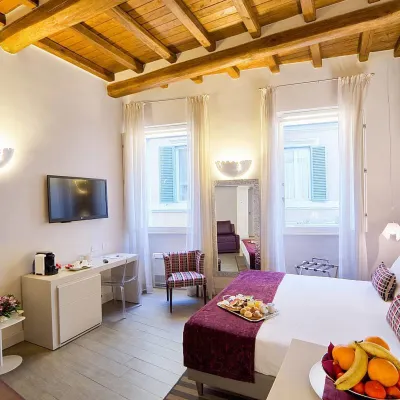 Trevi Palace Luxury Inn Photos