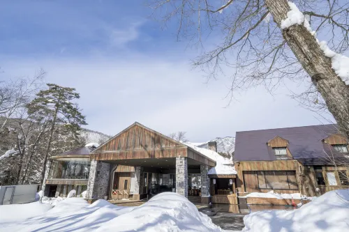 Hotel Sierra Resort Hakuba Exterior Photos