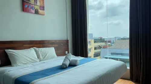 Riverbank Hotel by MRVJ BUSINESS Rooms Photos
