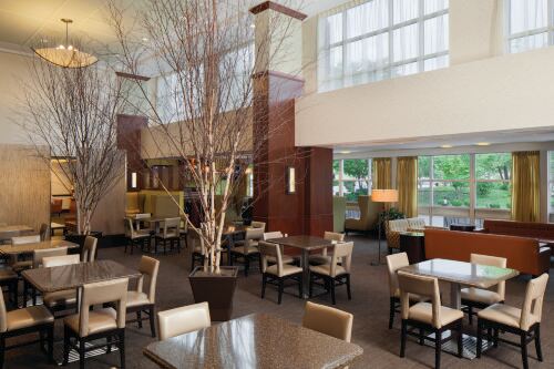 DoubleTree by Hilton Hotel Boston Bayside Public Areas Photos