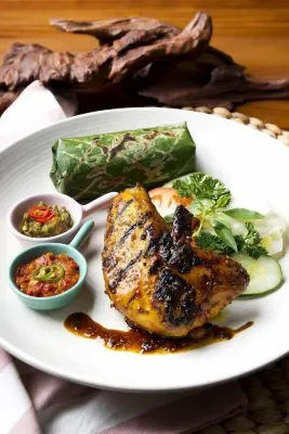 Aviary Hotel Bintaro Makanan Photos