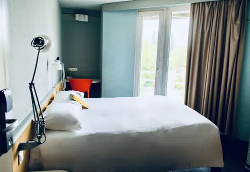 Ibis Strasbourg Aéroport Le Zénith Photos
